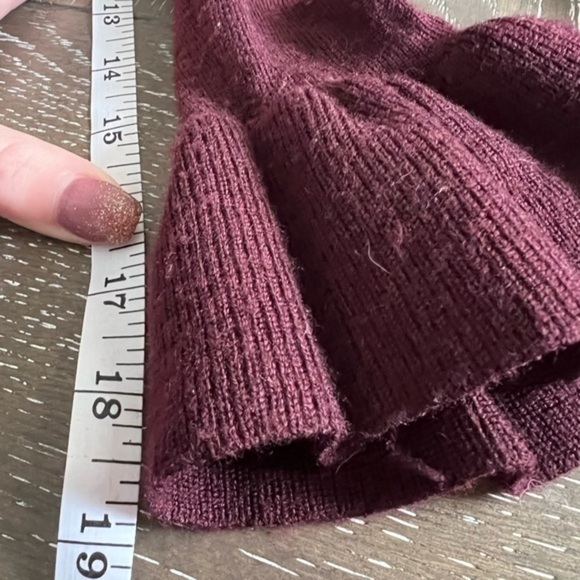Nanette Lepore burgundy merino wool sweater - Picture 12 of 12
